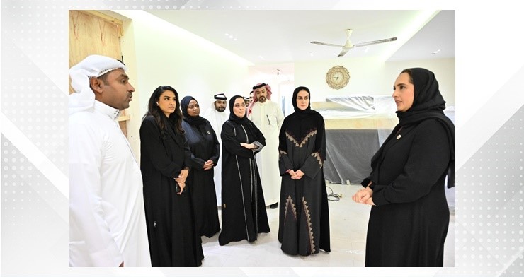 Housing Minister inspects repair works and temporary housing units